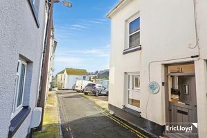 Photo 10- click for photo gallery